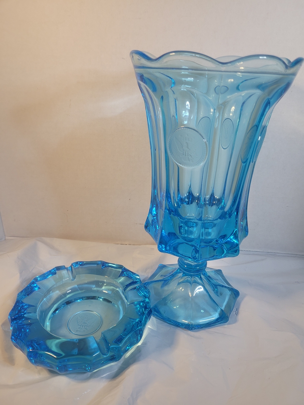 Vintage Fostoria Coin Footed Vase And Ash Tray Eagle Aqua Blue